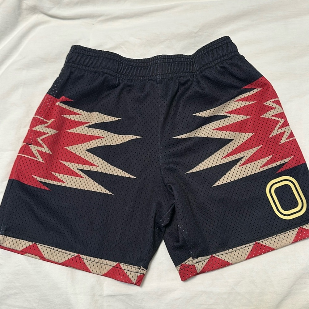 Overtime Kids shorts size large
